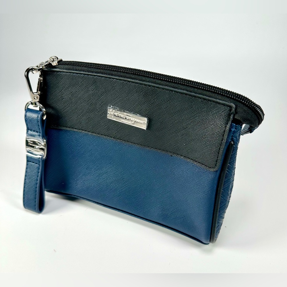 NWOT Salvatore Ferragamo Black and Blue Cosmetic,Amenity Travel Bag